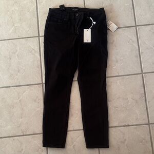 Good American good Petite Skinny Black Slim with Retail Tag